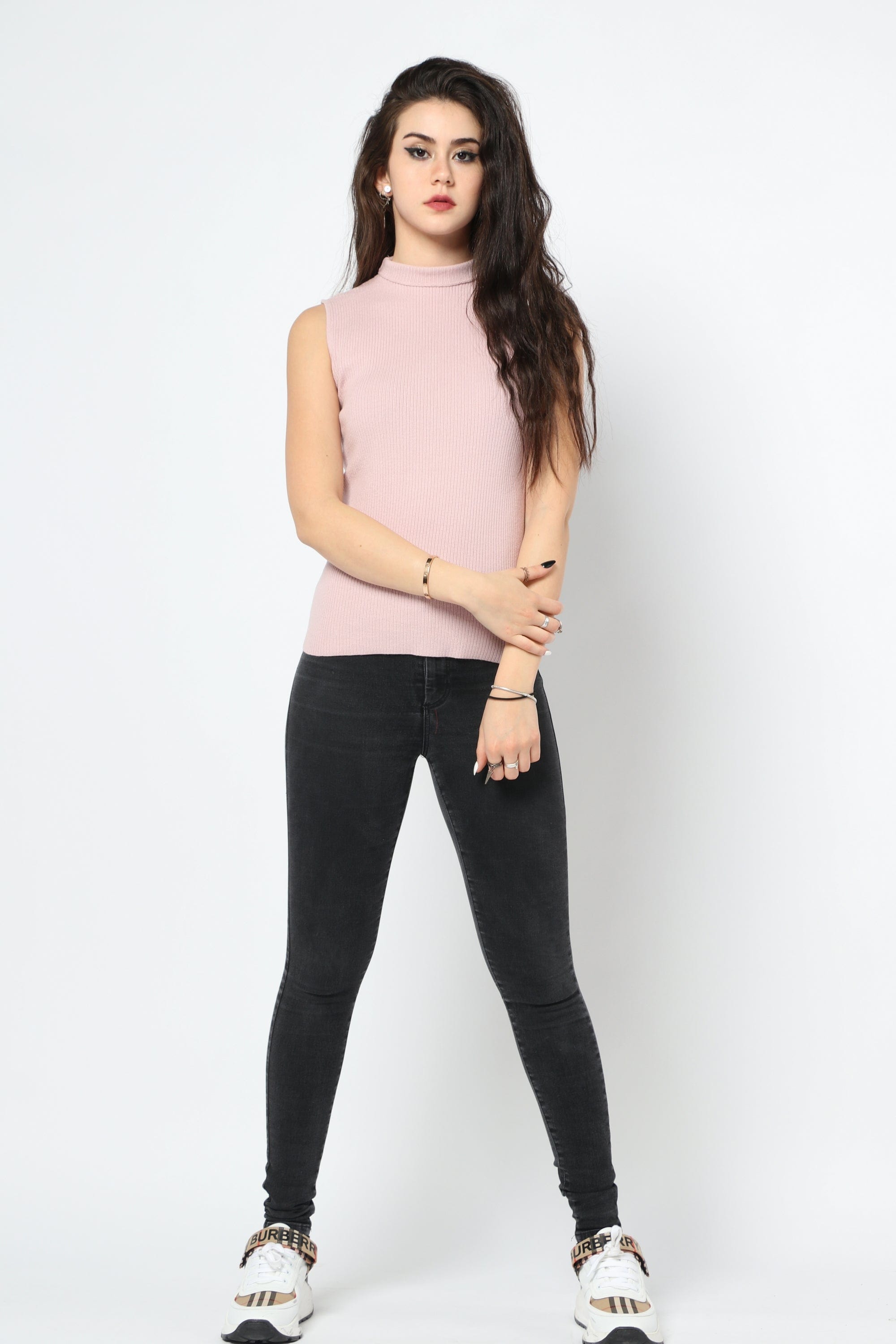 كيتشن بلوزة مضلعة برقبة كت نسائي