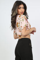 كيتشن بلوزة بأكمام قصيرة فسكوز نص بطن