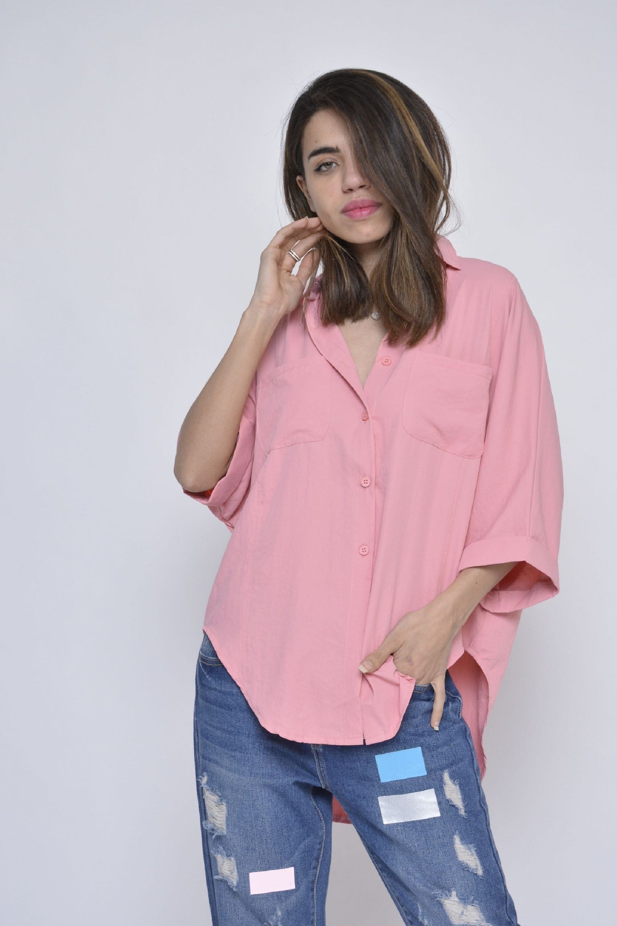 كيتشن قميص أوفر سايز بأزرار أمامية كم طويل نسائي