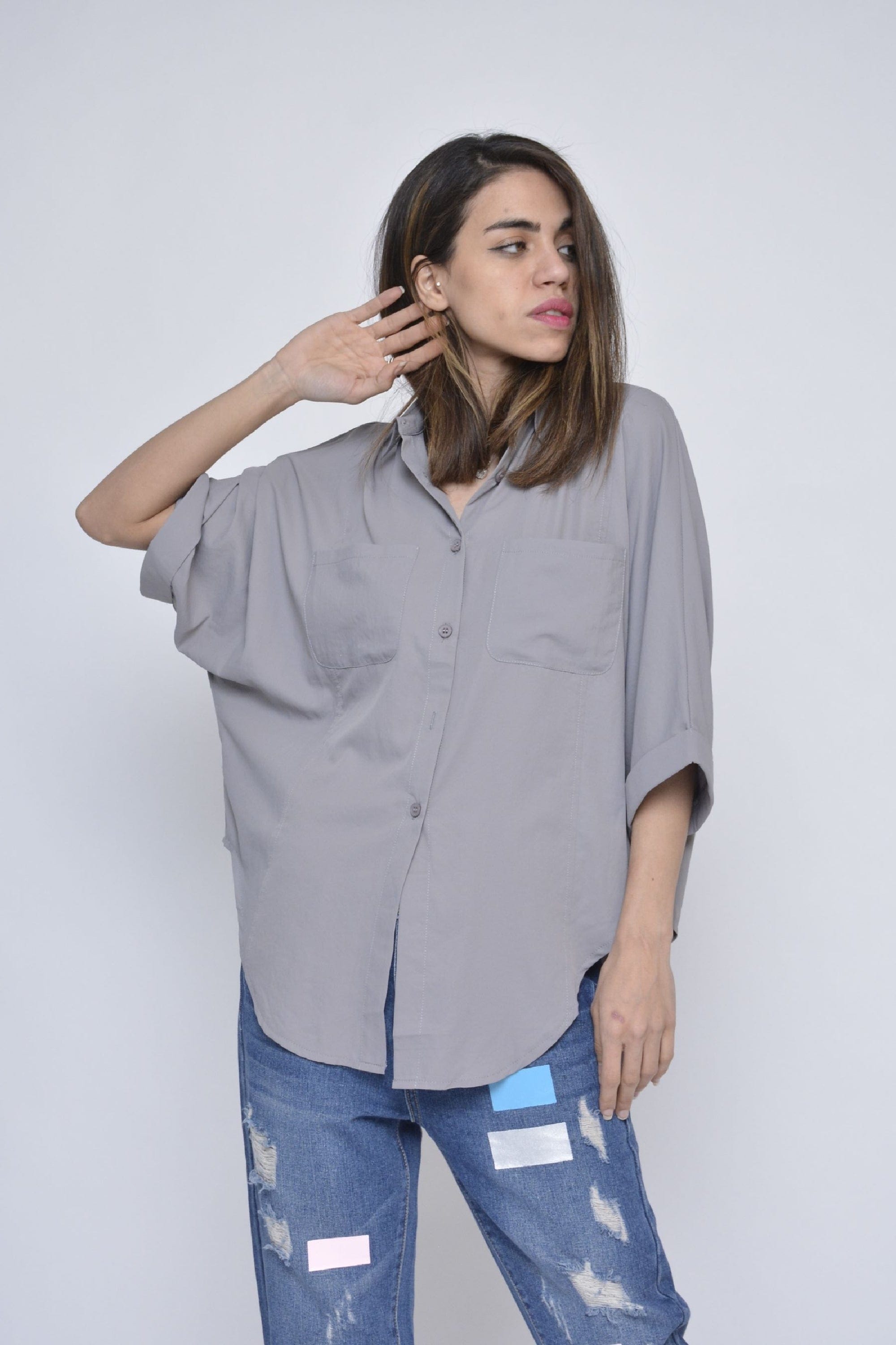 كيتشن قميص أوفر سايز بأزرار أمامية كم طويل نسائي