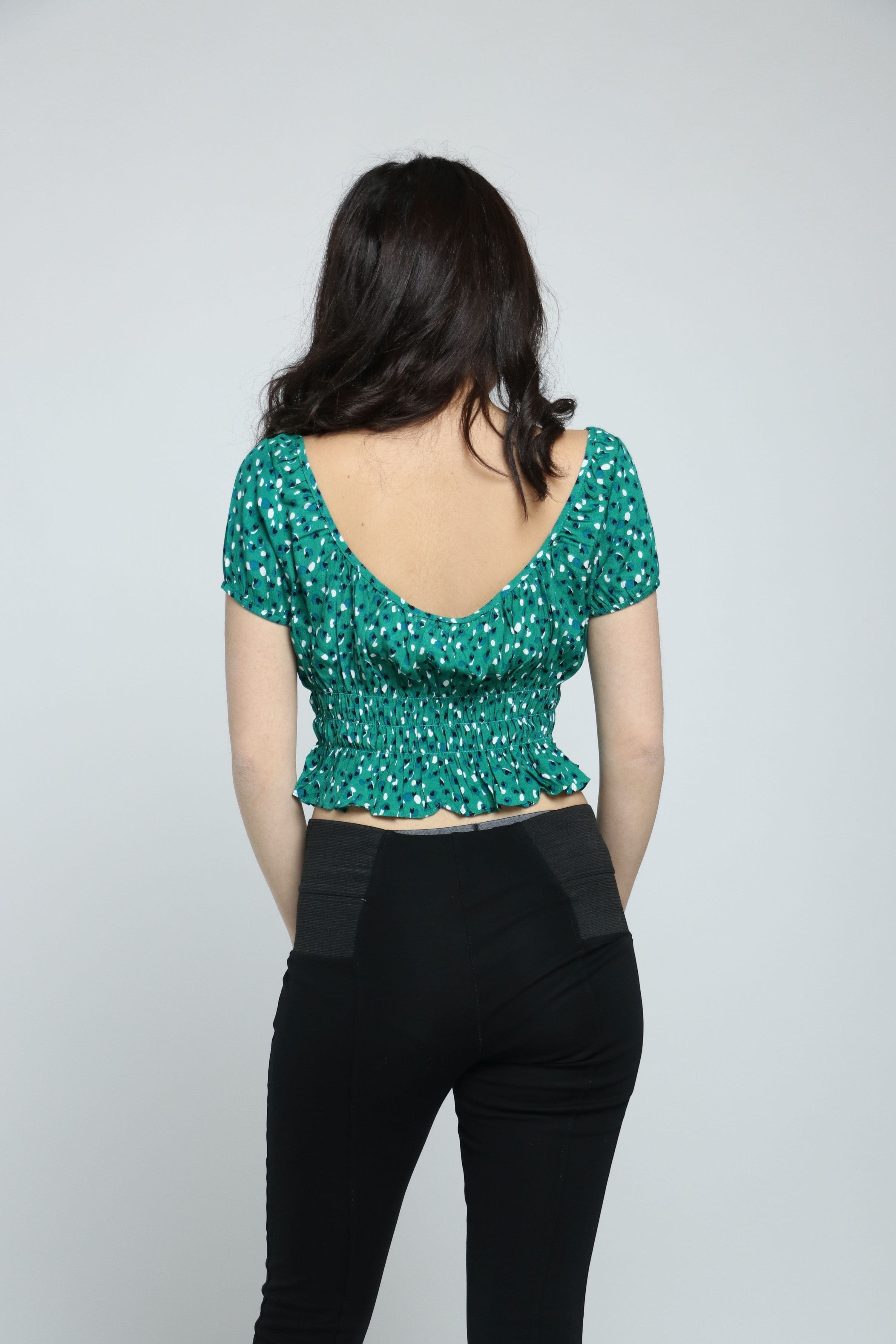 كيتشن بلوزة نص بطن ياقة مربعة مخصرة كم قصير نسائي أخضر