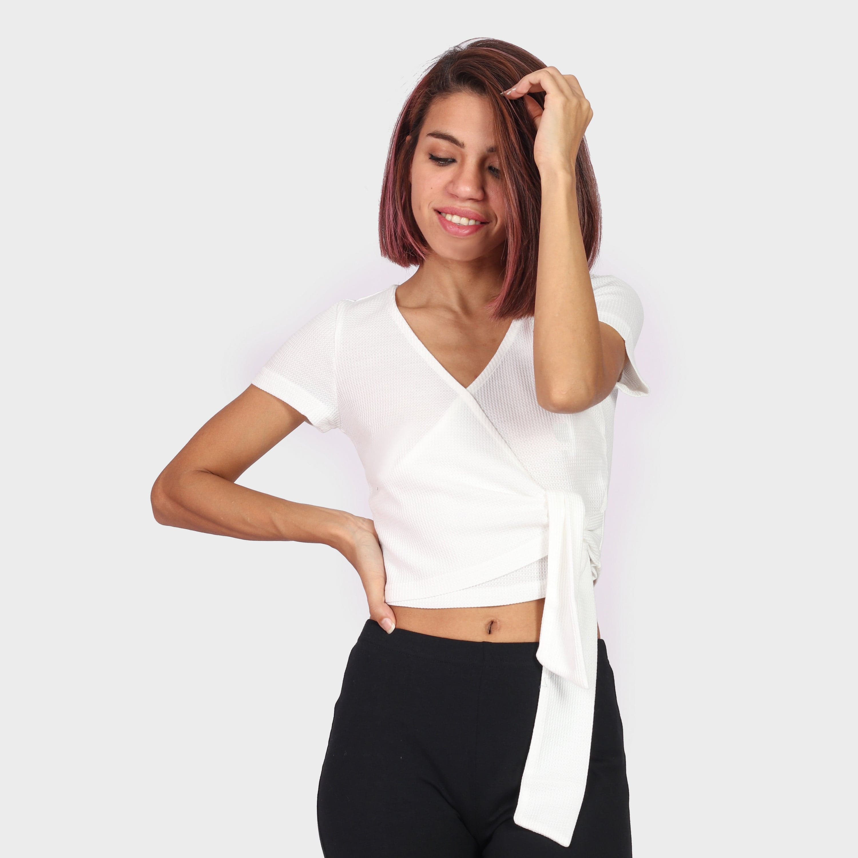 كيتشن بلوزة لف سادة بفتحة سبعة كم قصير نسائي