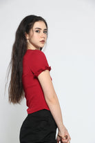 كيتشن بلوزة بأكمام قصيرة وكرانيش