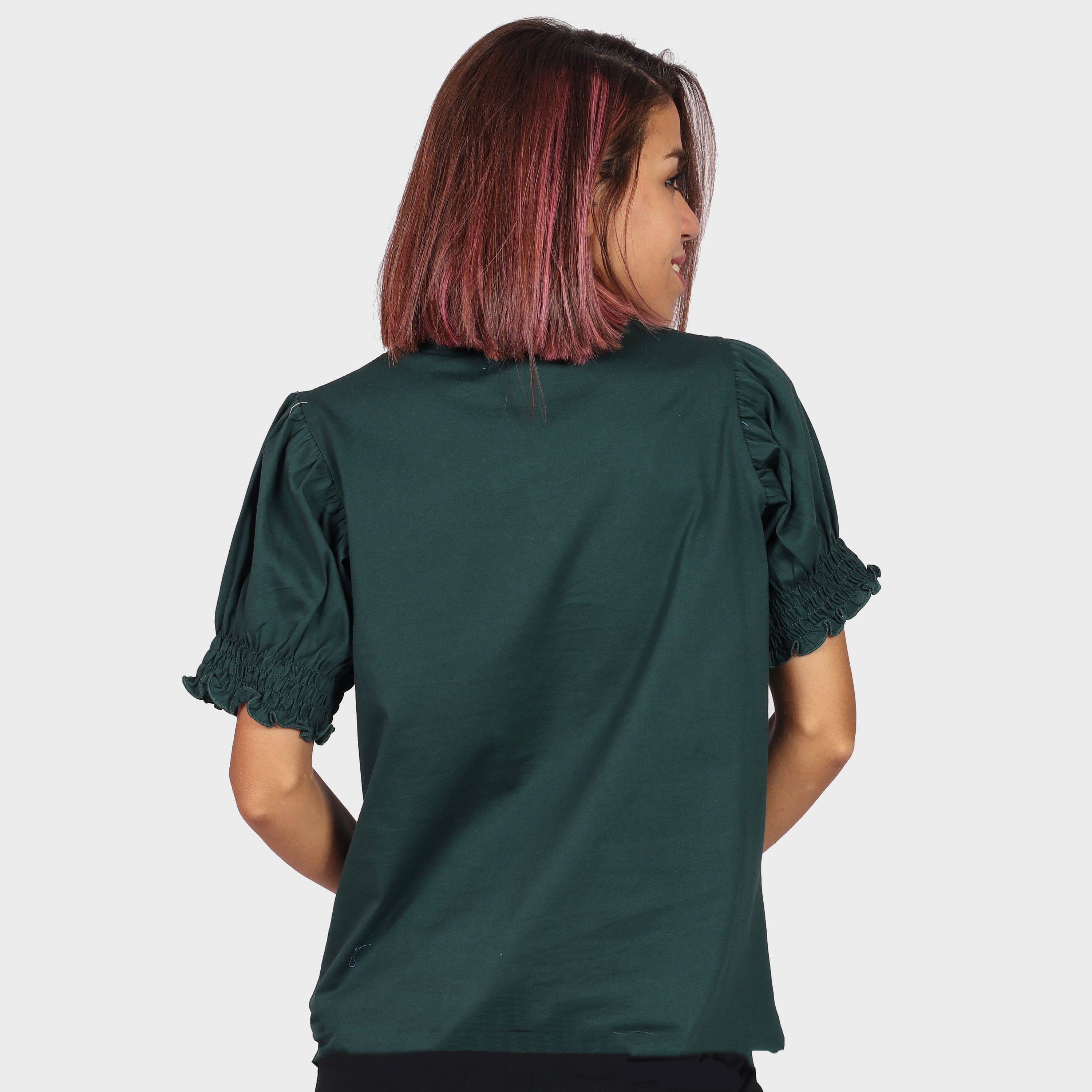 كيتشن بلوزة سادة نص كم بف نسائي