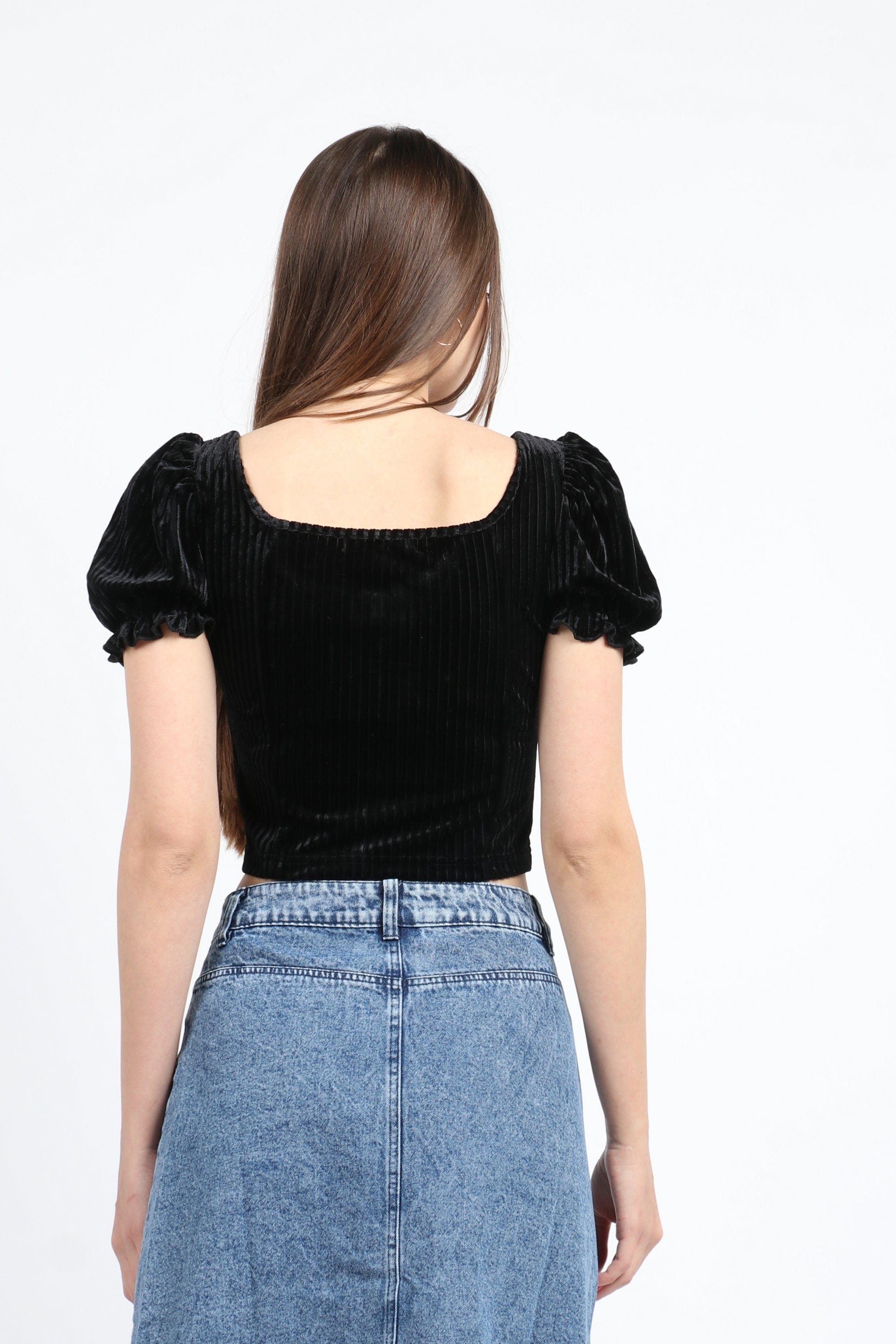 كيتشن بلوزة قصيرة الأكمام مضلع سادة خصر مرتفع أسود