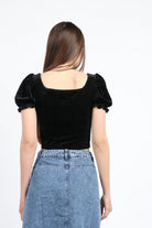 كيتشن بلوزة قصيرة الأكمام مضلع سادة خصر مرتفع أسود