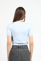 كيتشن بلوزة قصيرة سادة بأزرار أمامية نص كم