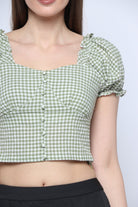 كيتشن بلوزة بأكمام قصيرة نص بطن بنمط مربع