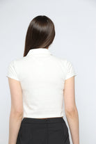 كيتشن بلوزة بأكمام قصيرة بأزرار أمامية