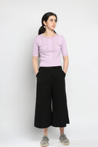 كيتشن بلوزة قصيرة الأكمام سادة مخرمة بأشكال