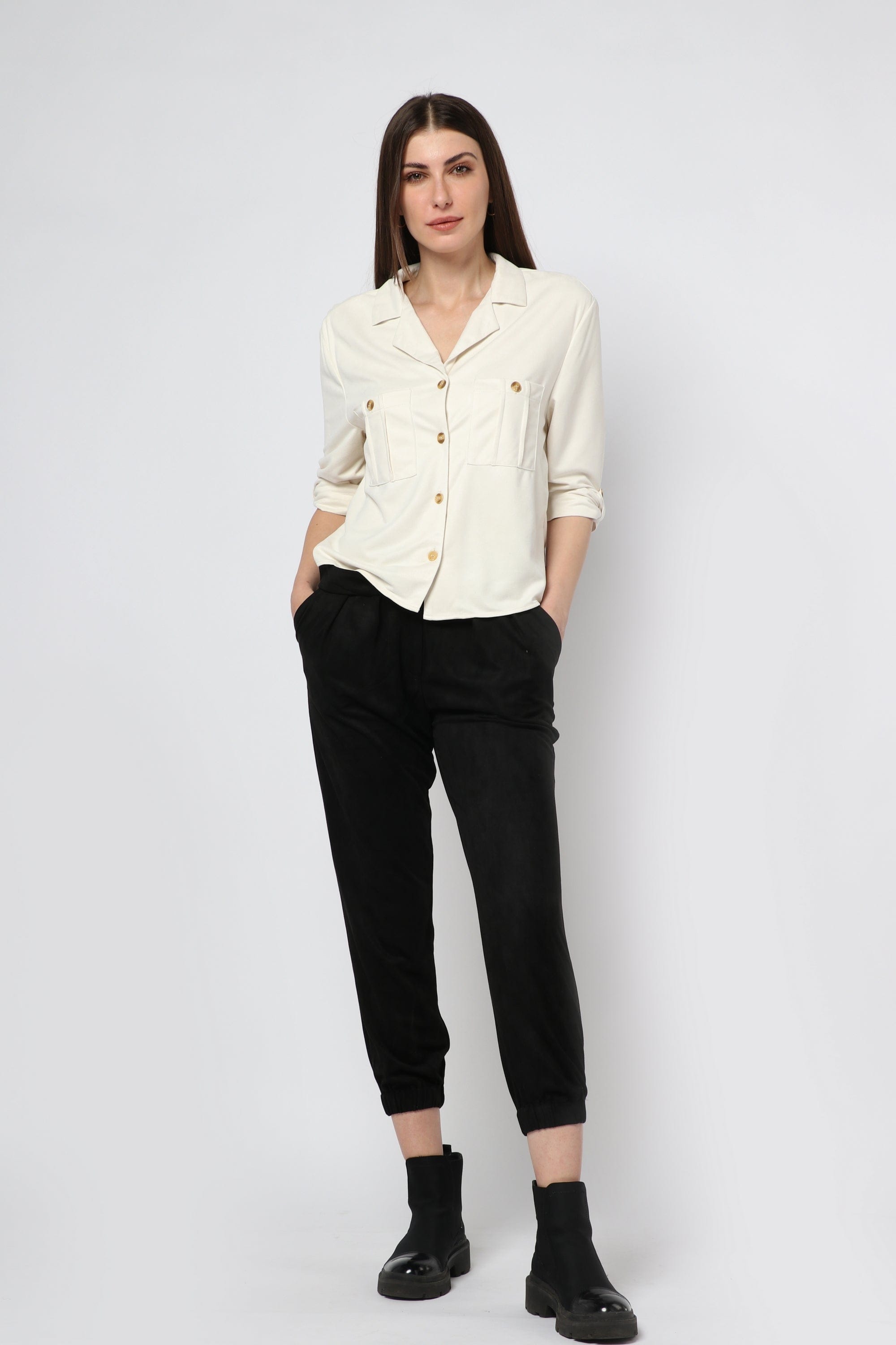 كيتشن بلوزة شمواه بأزرار أمامية وجيوب وياقة 3/4 كم نسائي