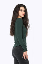 كيتشن بلوزة سادة مضلعة بكم طويل نسائي