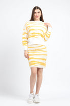 كيتشن بلوزة مخططة عريض ناعمة بكم طويل نسائي أصفر