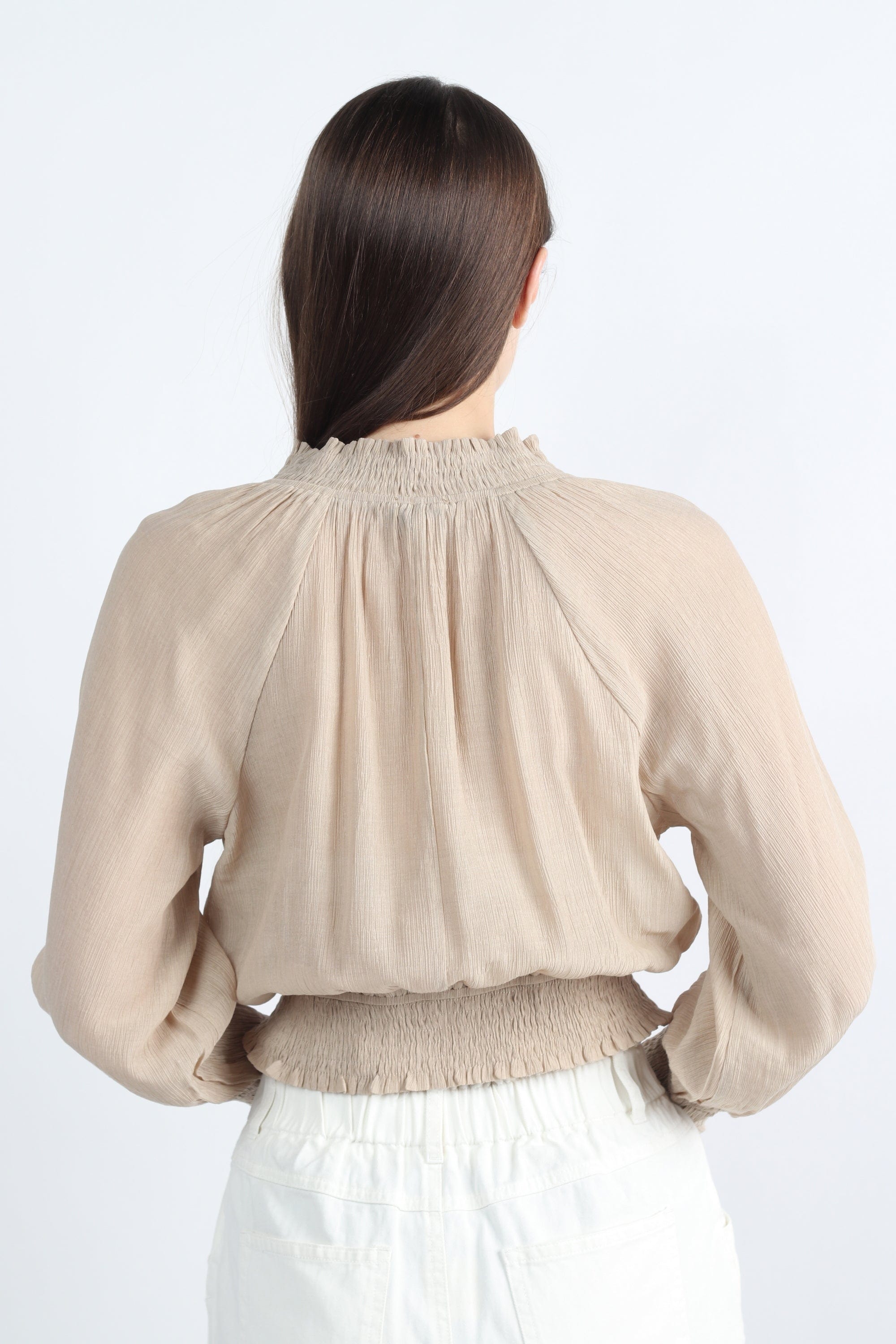 كيتشن بلوزة بأكمام طويلة نص بطن برباط على الرقبة