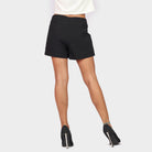 كيتشن شورت نسائي واسع قصير مكشكش