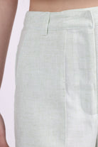 كيتشن شورت سادة خصر مرتفع أخضر فاتح