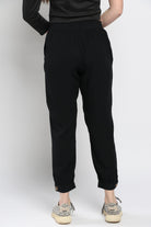 كيتشن بنطلون قصير سادة بأساور نسائي