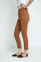 كيتشن بنطلون كلاسيك ضيق مع حزام طويل نسائي