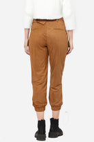 كيتشن بنطلون مخمل هاي ويست برباط وتوكة طويل نسائي