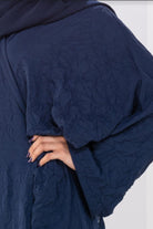 جوهرة عباية بلاك بيري إماراتي مفتوحة لف سادة أزرق غامق