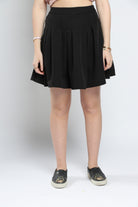 كيتشن تنورة قصيرة سادة واسعة