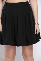 كيتشن تنورة قصيرة سادة واسعة