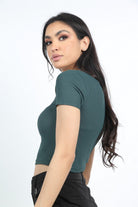 كيتشن بلوزة نص بطن كم قصير سادة نسائية