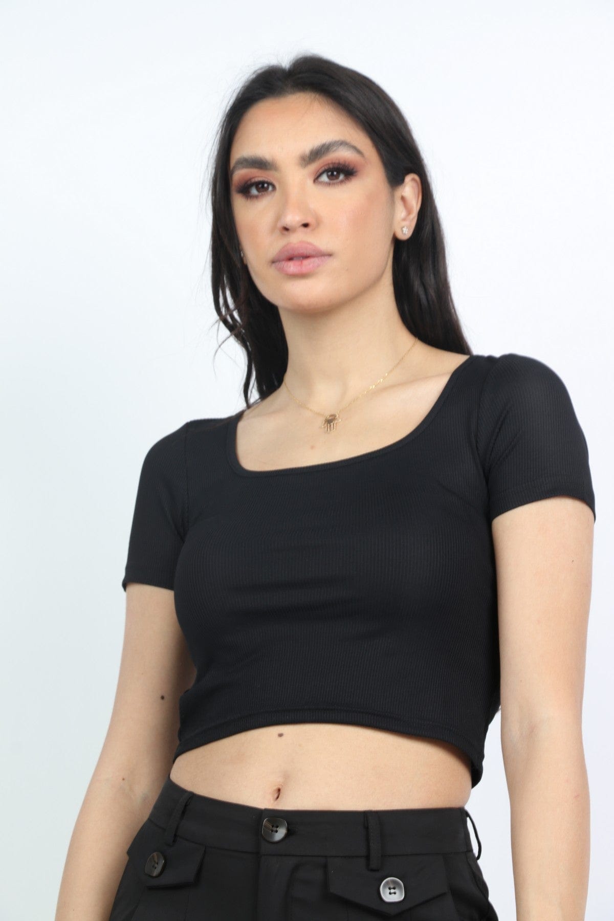 كيتشن بلوزة نص بطن كم قصير سادة نسائية