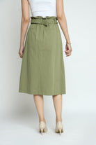 كيتشن تنورة ميدي قطن كاجوال بجيوب كبيرة وحزام وفتحة أمامية