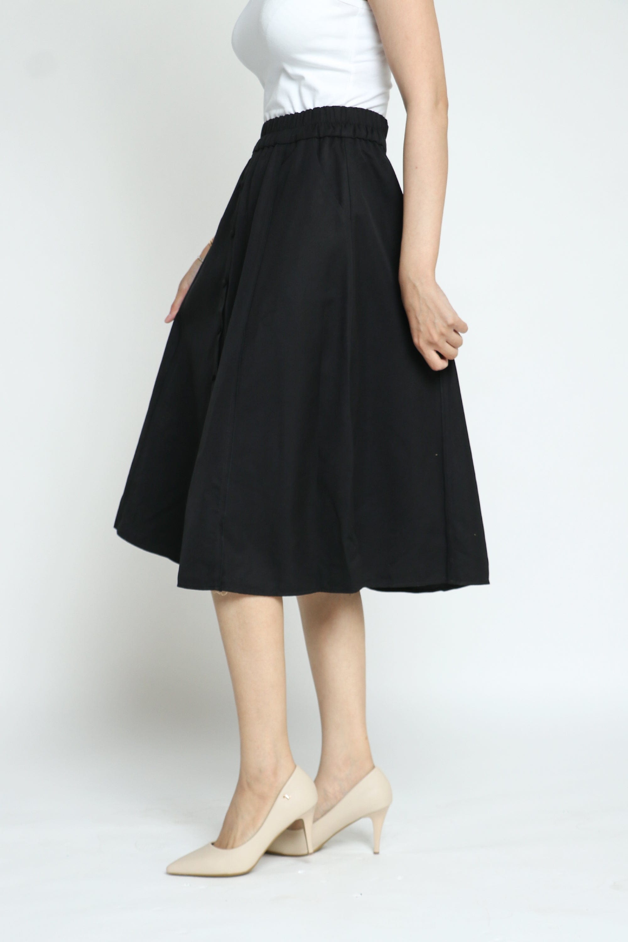 كيتشن تنورة ميدي سادة واسعة