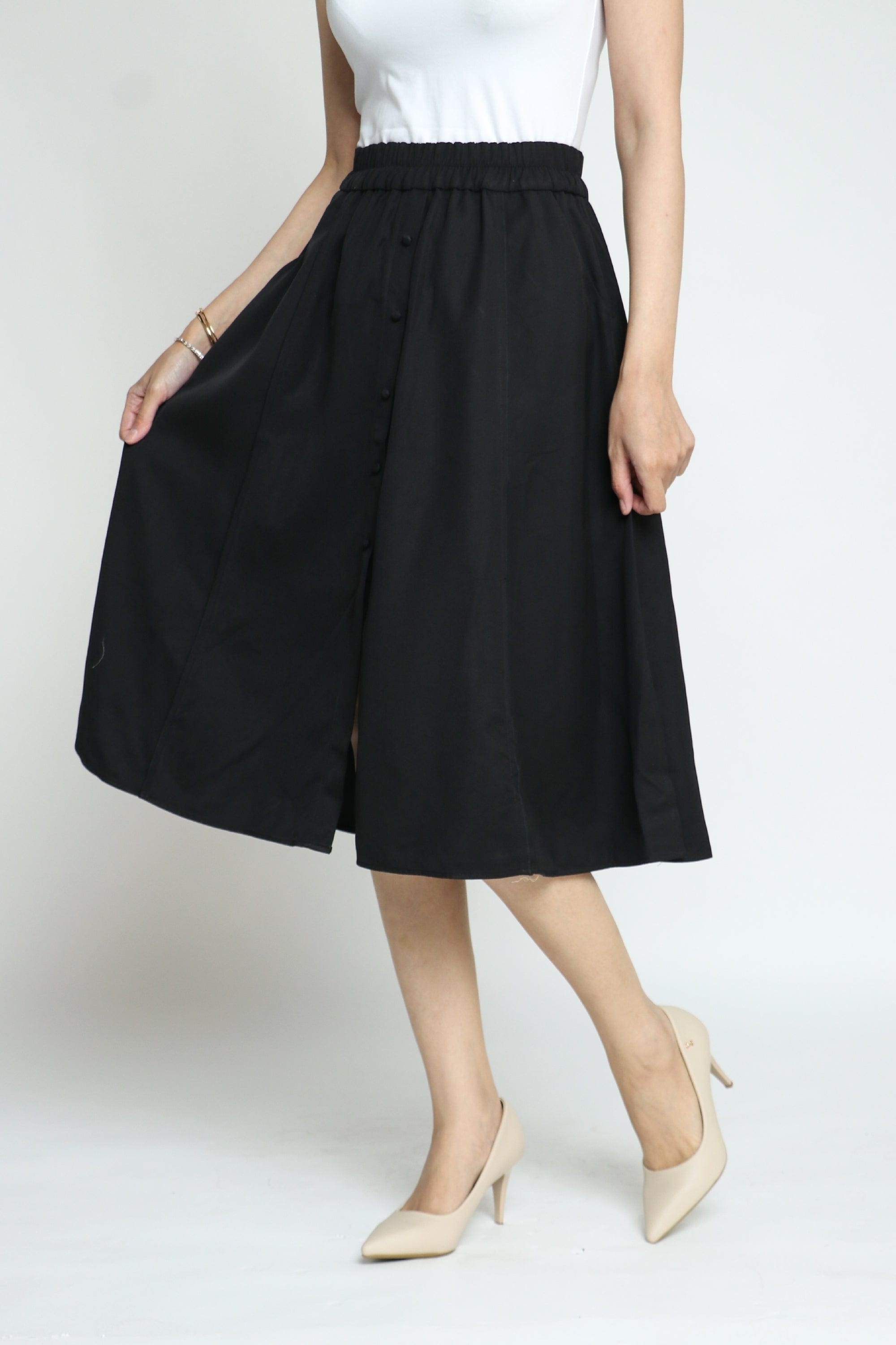 كيتشن تنورة ميدي سادة واسعة