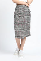 كيتشن تنورة ميدي مربعات