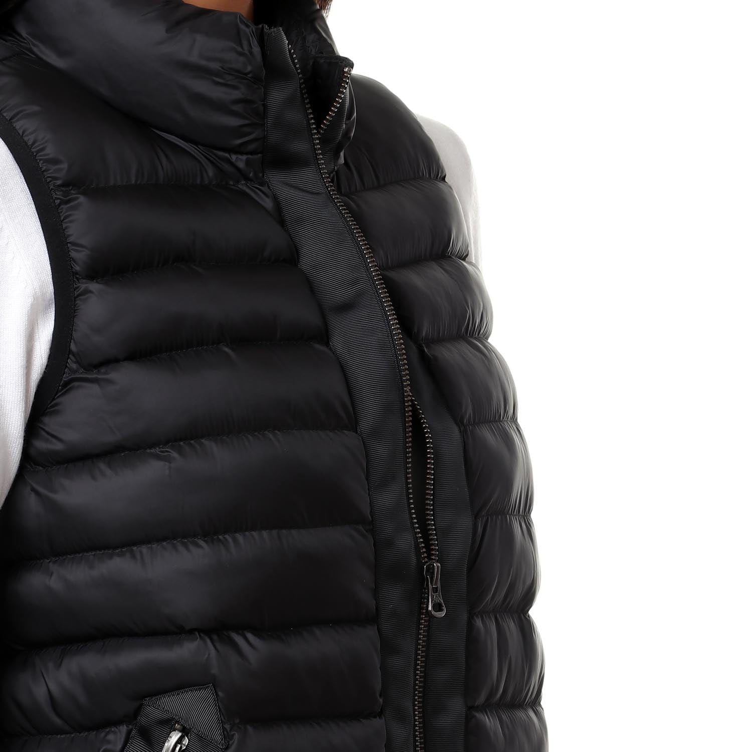 داليدرس فيست نسائي شتوي بامب بدون كم أسود