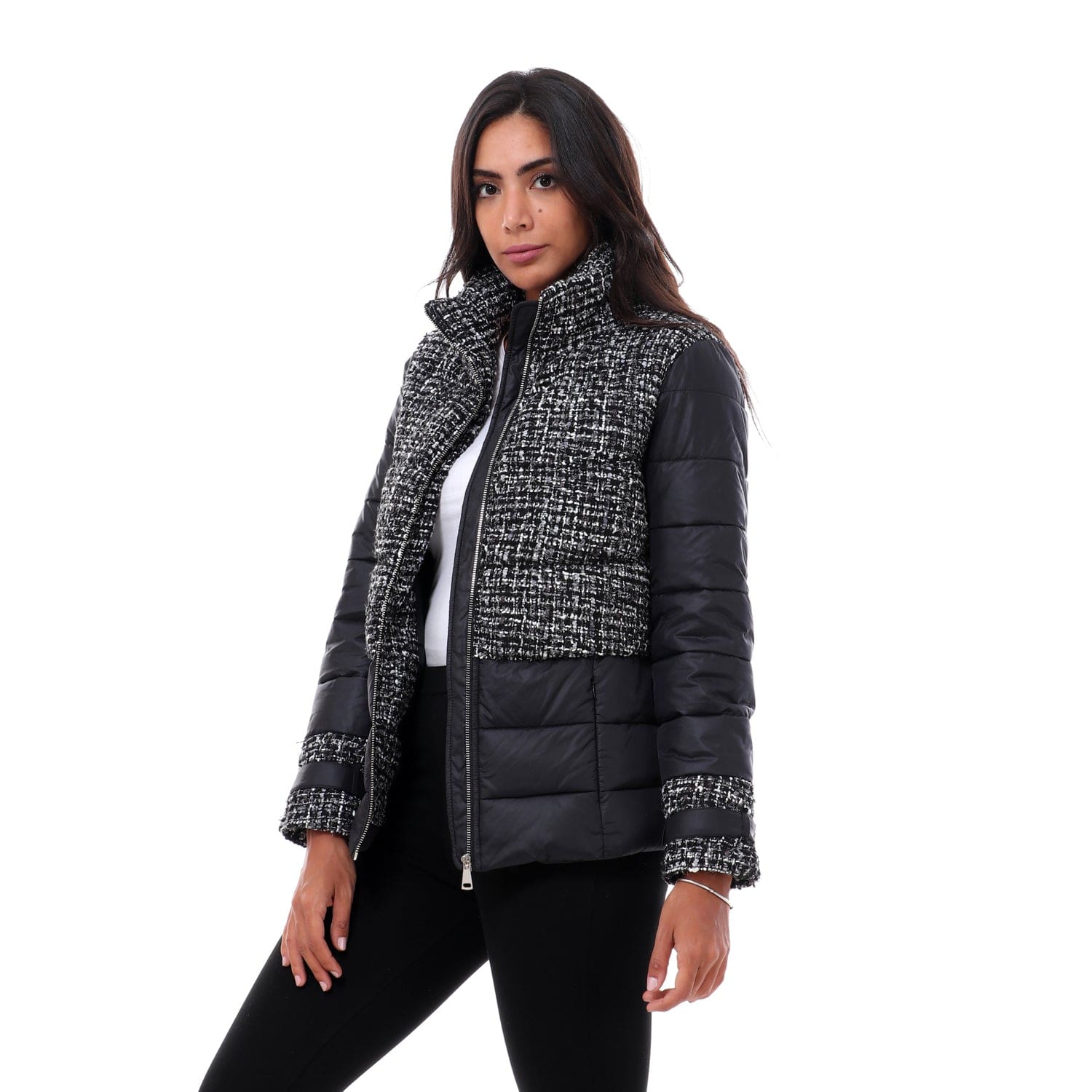 داليدرس جاكيت بمب مزين بخيط منسوج كم طويل نسائي أسود/أبيض