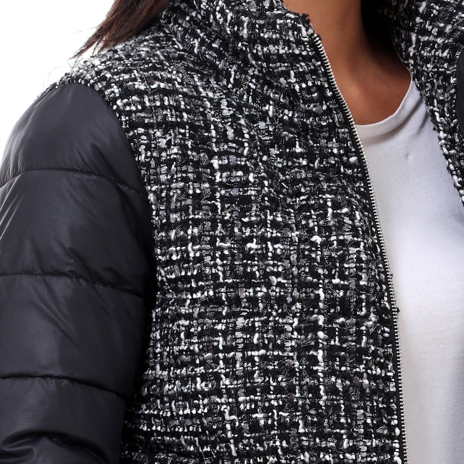 داليدرس جاكيت بمب مزين بخيط منسوج كم طويل نسائي أسود/أبيض