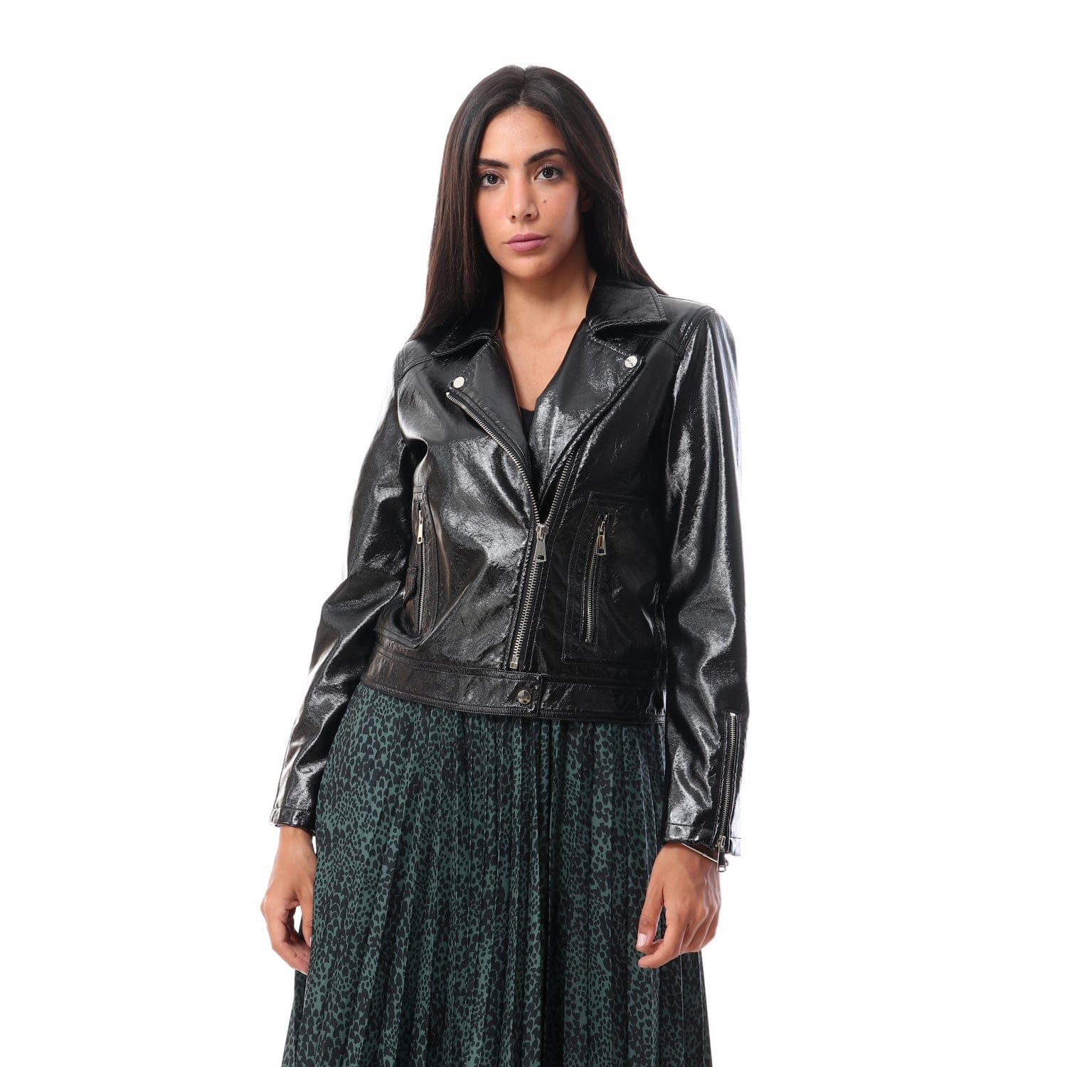 داليدرس جاكيت جلد لامع بسحابات نسائي أسود