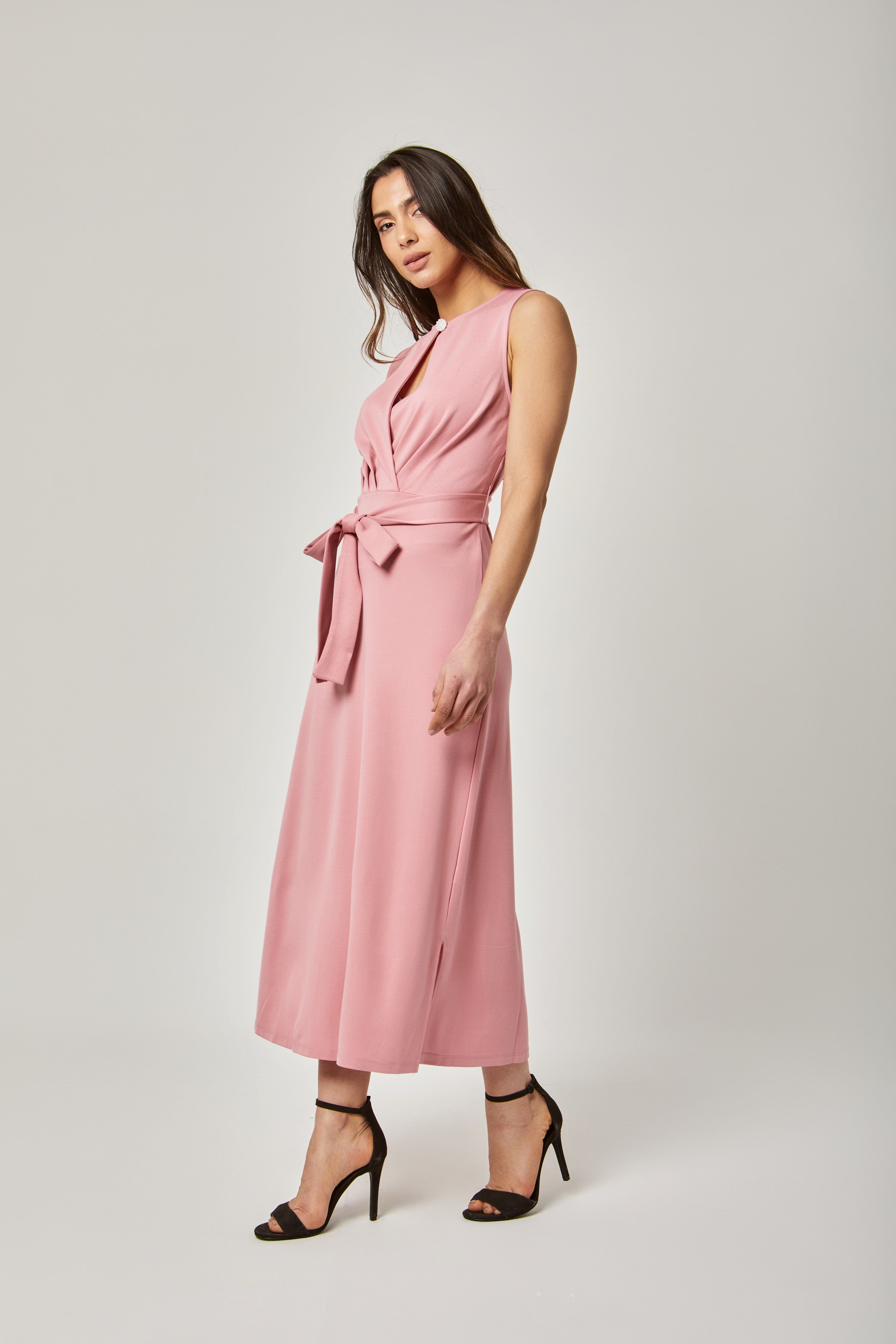 داليدرس فستان كت ميدي سادة مفتوح من الأمام برباط نسائي وردي فاتح