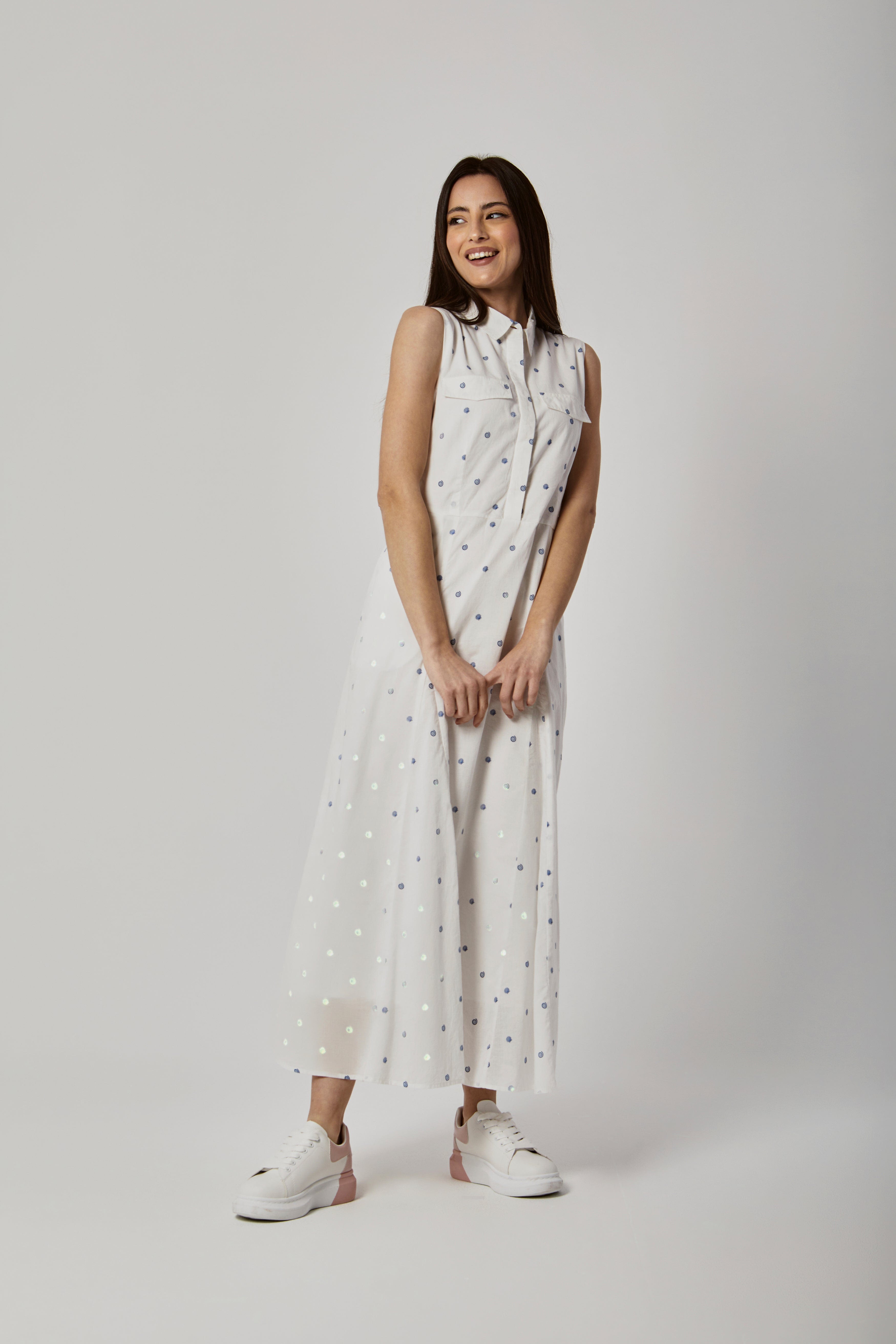 داليدرس فستان منقط كت بجيوب أمامية نسائي أبيض