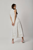 داليدرس فستان منقط كت بجيوب أمامية نسائي أبيض