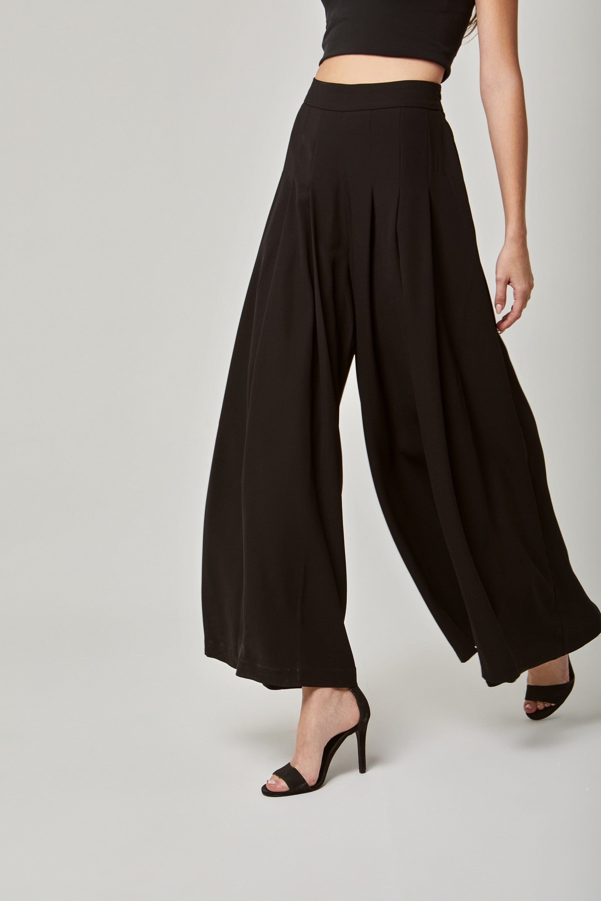 داليدرس بنطلون خصر مرتفع واسع بكسرات طويل نسائي