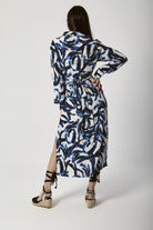 داليدرس فستان ميدي مشجر مفتوح من الجنب بأزرار أمامية كم طويل أزرق داكن