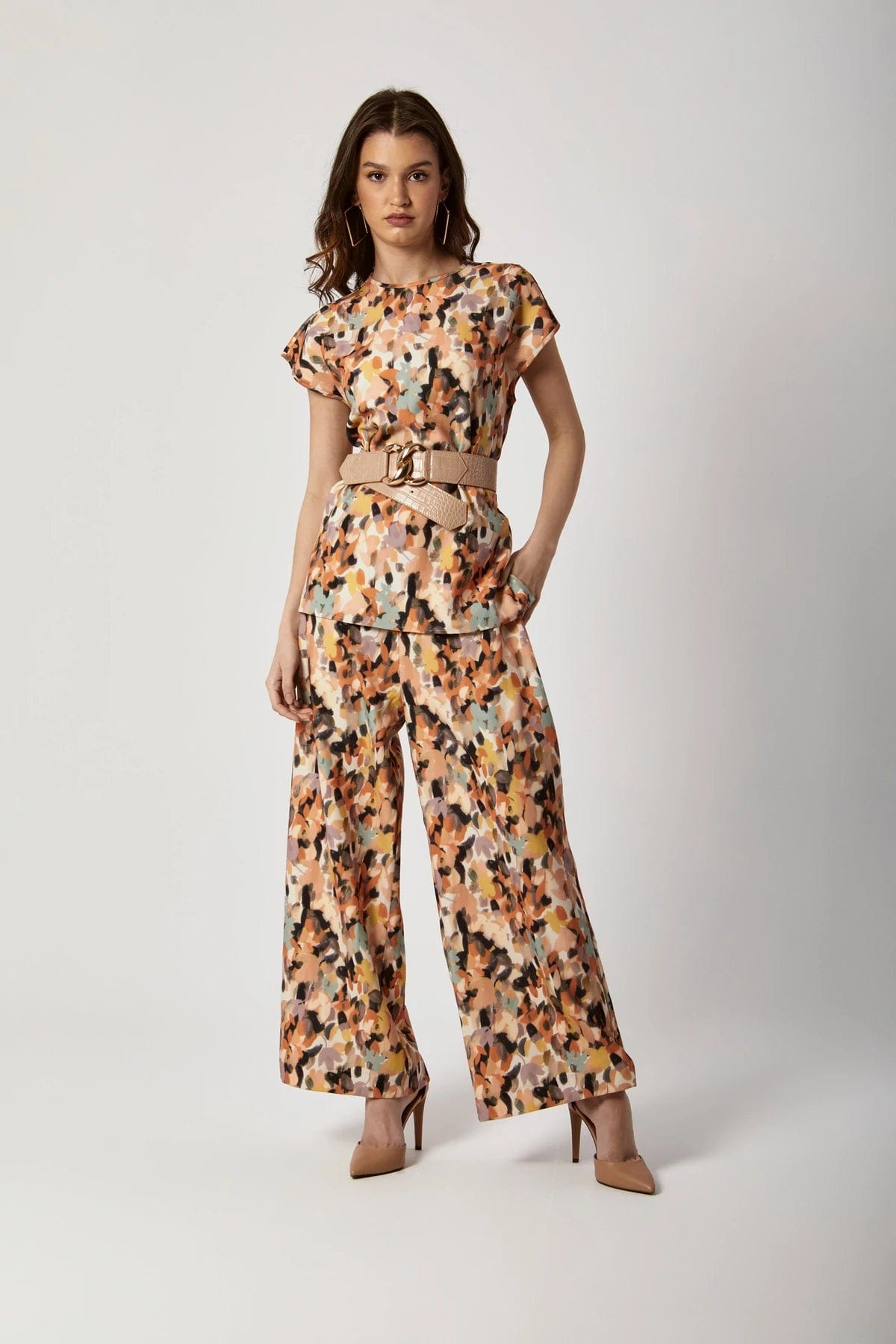 داليدرس بلوزة نسائية مطبوعة بحزام خصر متعدد الألوان