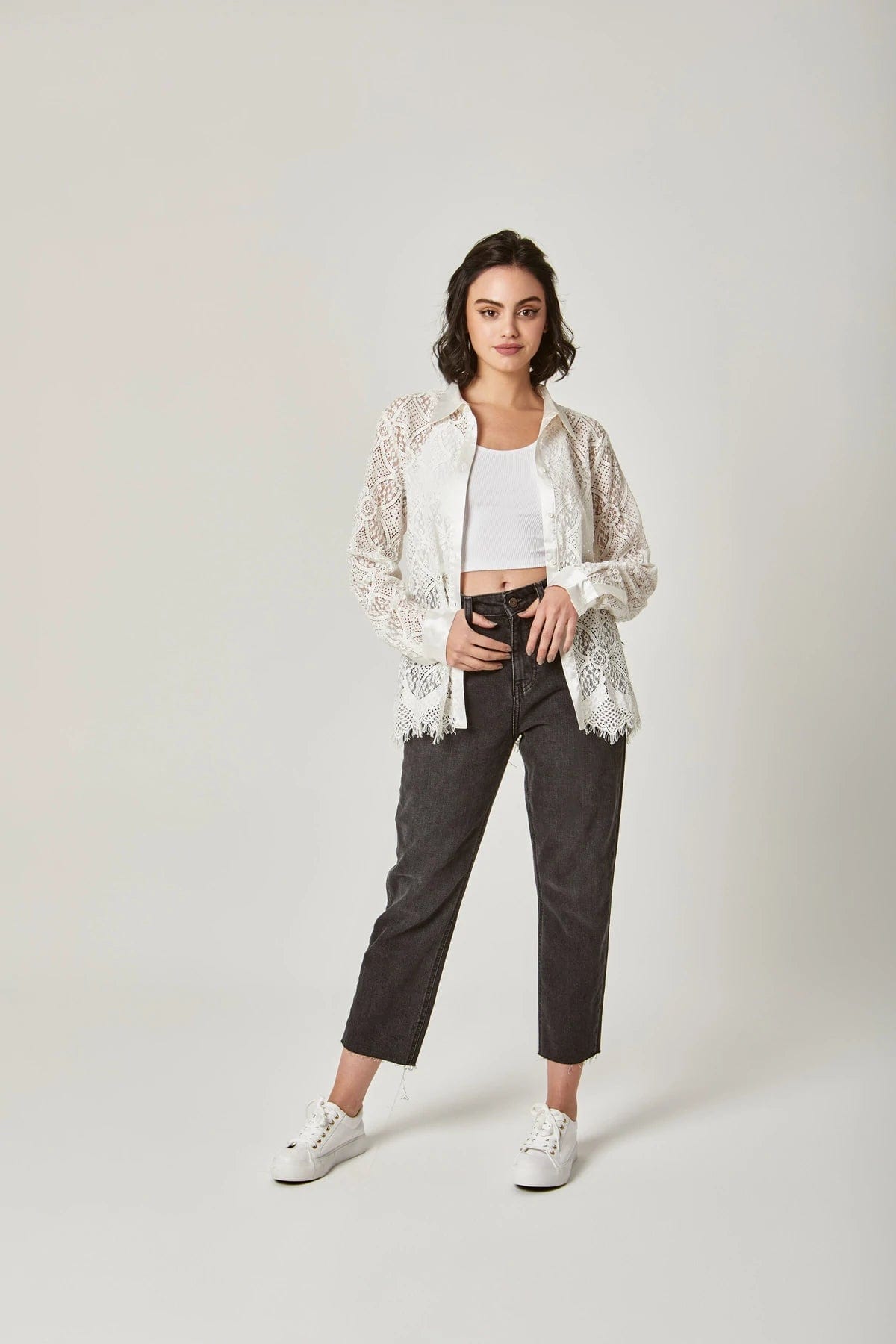 داليدرس بلوزة دانتيل بأزرار أمامية لامعة نسائي