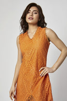 داليدرس فستان ميدي دانتيل مبطن كت نسائي برتقالي