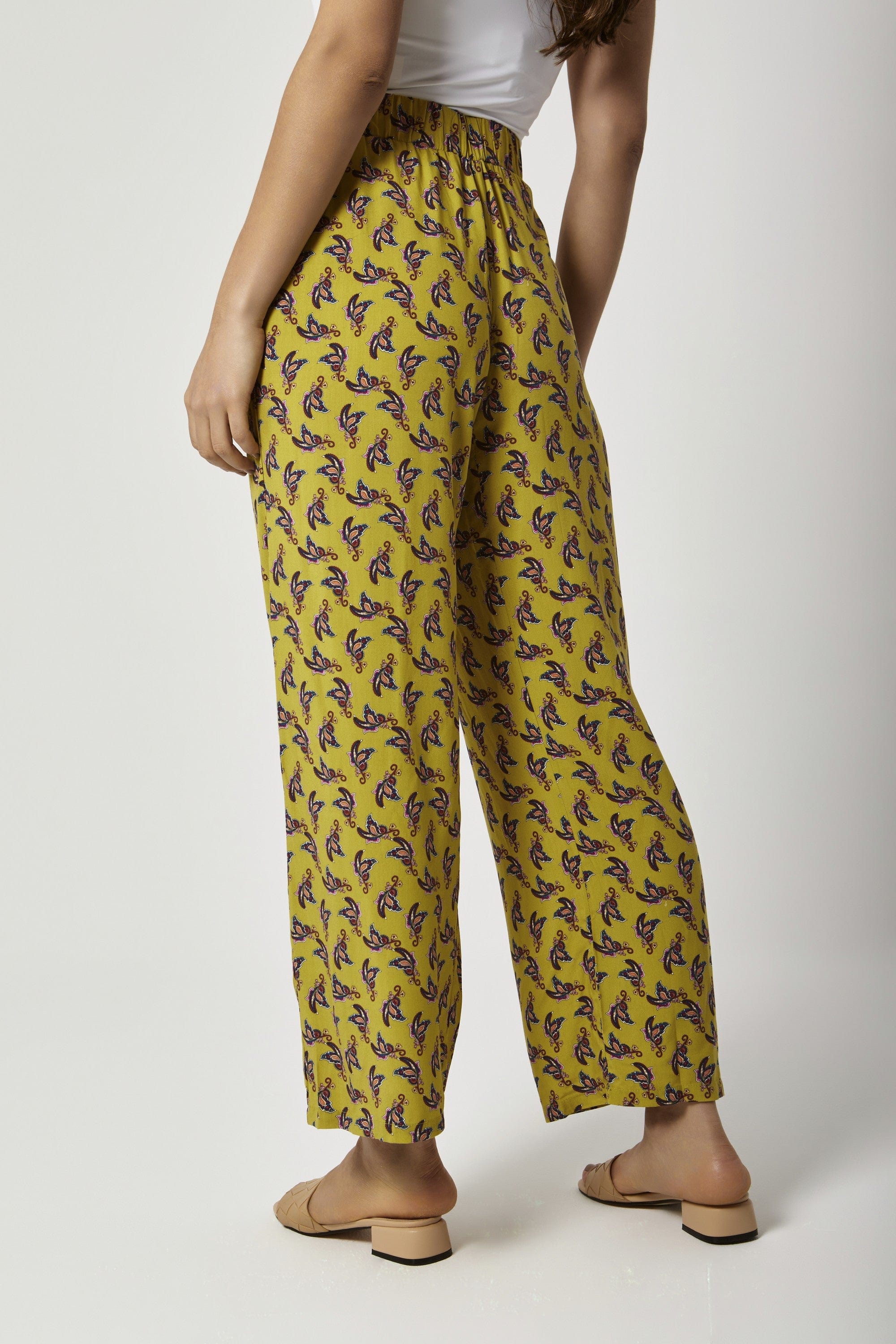 داليدرس بنطلون طويل واسع بنقشة فراشات نسائي متعدد الألوان