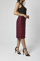 داليدرس تنورة قصيرة موردة نص كم ضيقة نسائية أحمر/كحلي