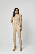 داليدرس بنطلون سكيني سادة نسائي بيج