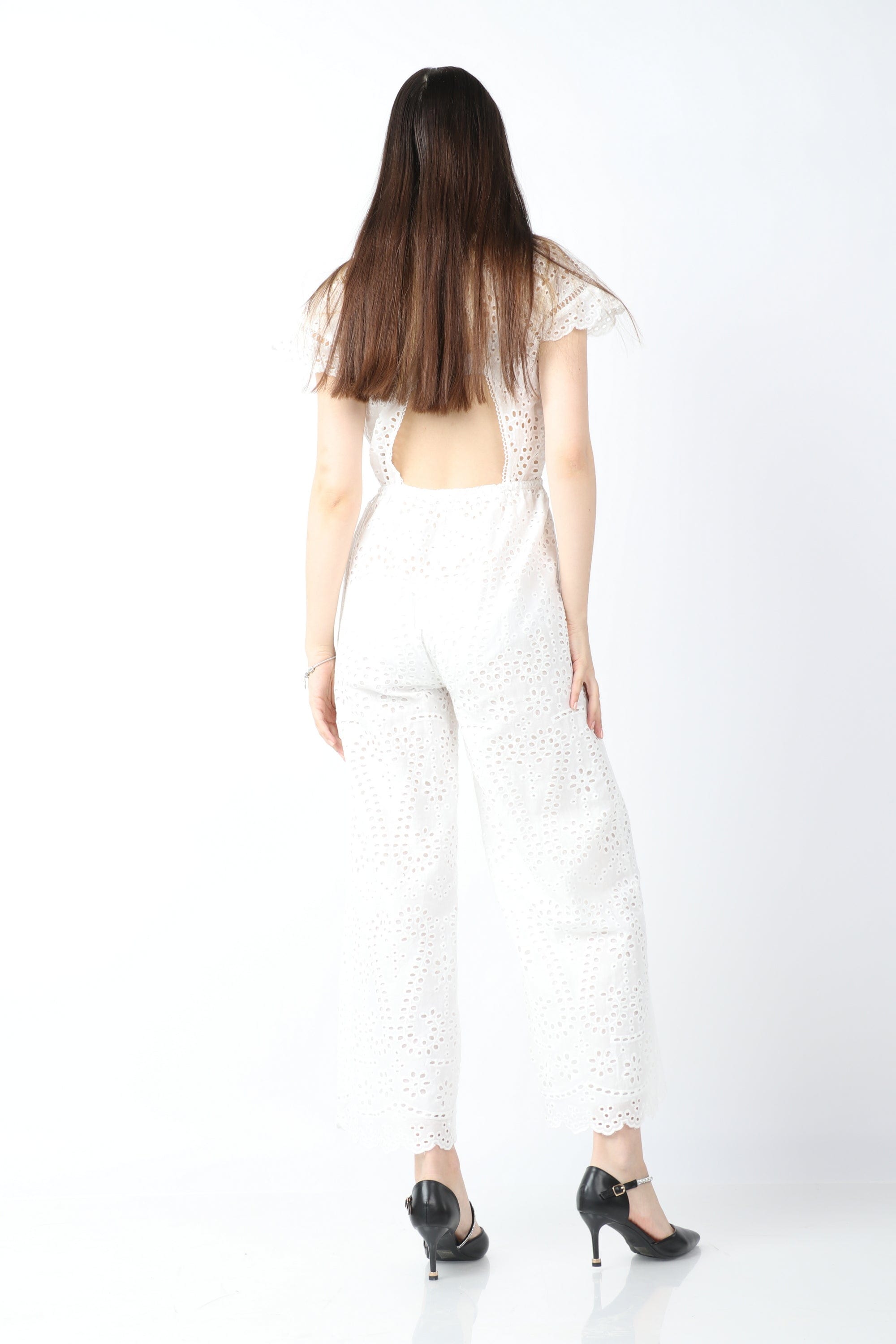 داليدرس جمبسوت نسائي مخرم كم قصير نسائي أبيض