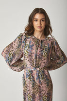 داليدرس فستان طويل منقوش مخصر كم طويل بف نسائي متعدد الألوان