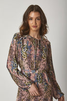 داليدرس فستان طويل منقوش مخصر كم طويل بف نسائي متعدد الألوان